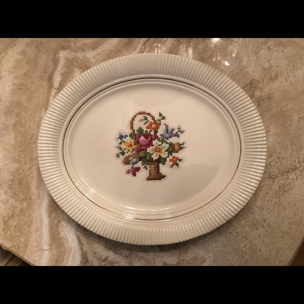 Victory Salem China Co VINTAGE 23Karat Gold Oval Platter